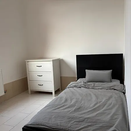 Khu Biet Thu Nghi Duong Nha Vuon Budapest